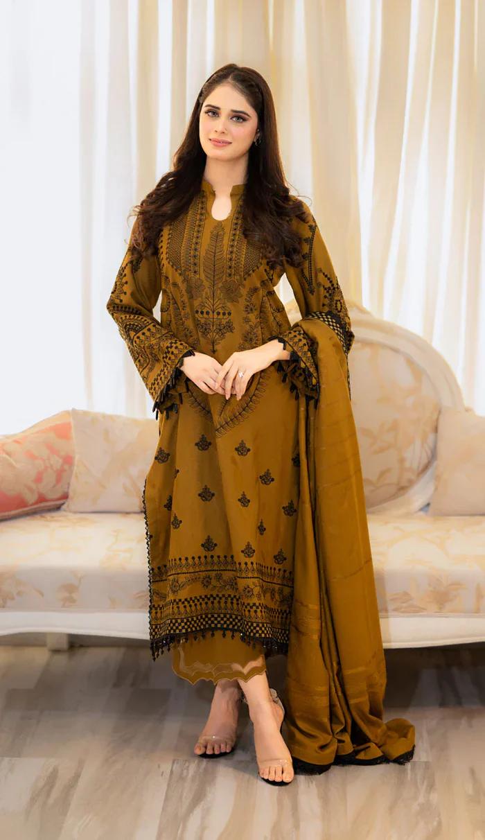 URGE 3PC IN WINTER DHANAK FABRIC